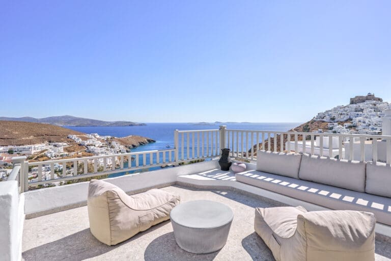 Rent Elsie Suite Greece