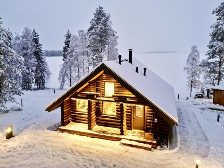 Rent Euli Lodge Finland