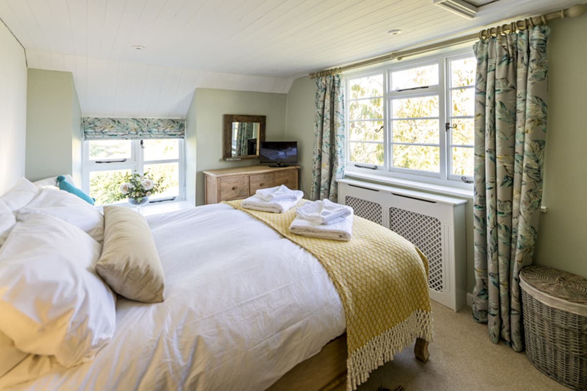 Rent River Cottage United Kingdom