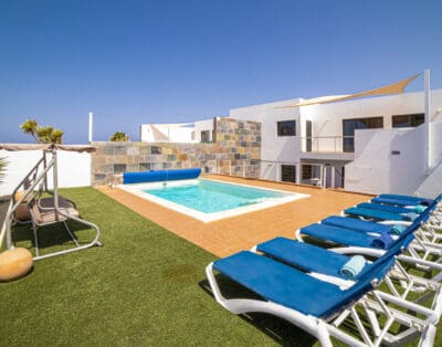 Rent Villa Arko Spain