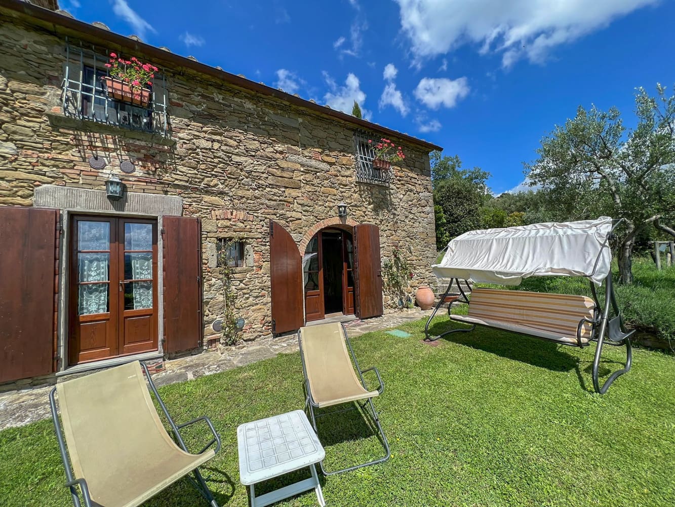 Rent Villa Campaccio Italy