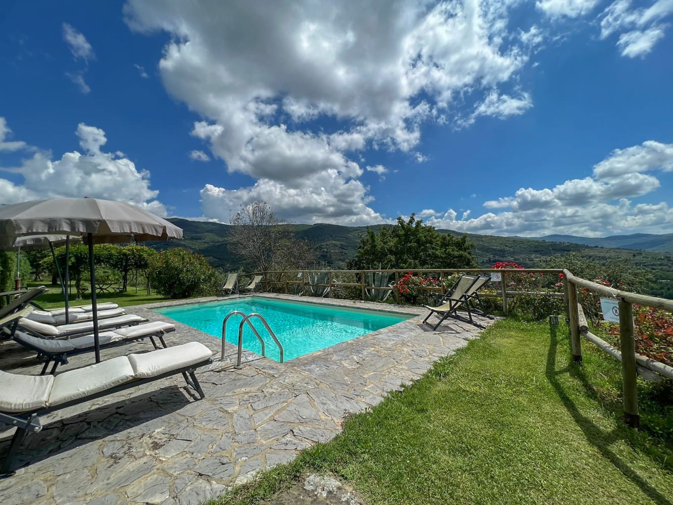 Rent Villa Campaccio Italy
