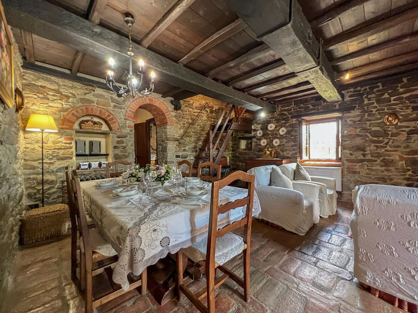 Rent Villa Campaccio Italy