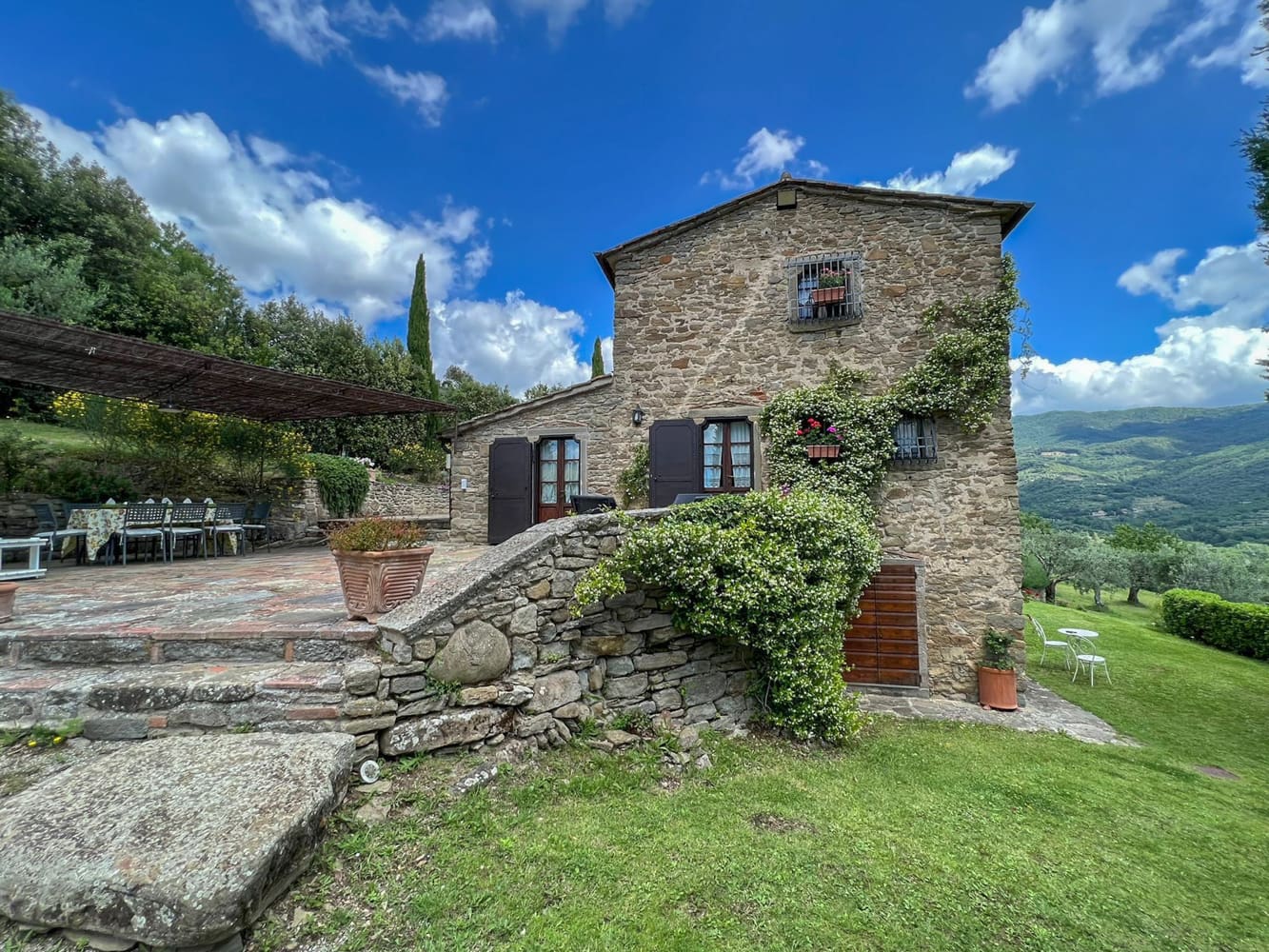 Rent Villa Campaccio Italy