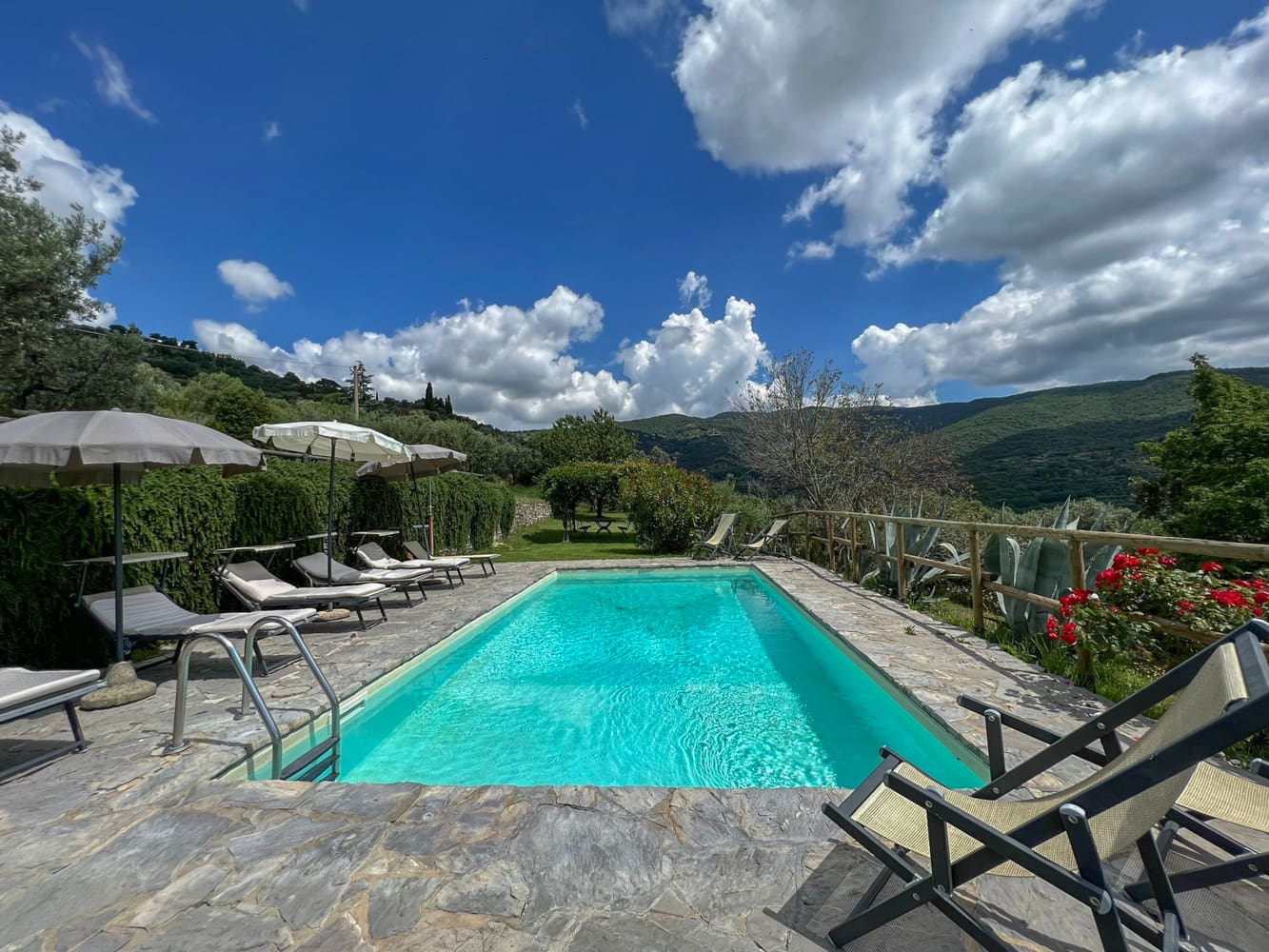 Rent Villa Campaccio Italy