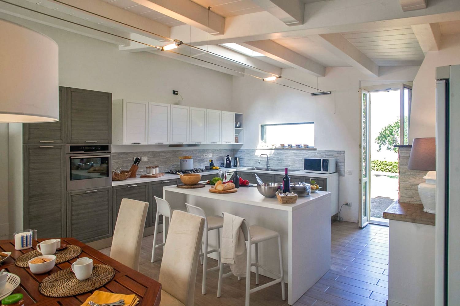 Rent Villa Castagni Italy