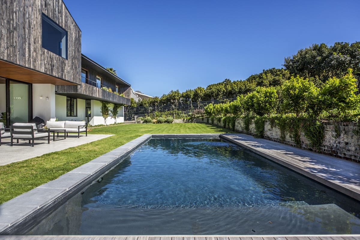 Rent Villa Corentin South Africa