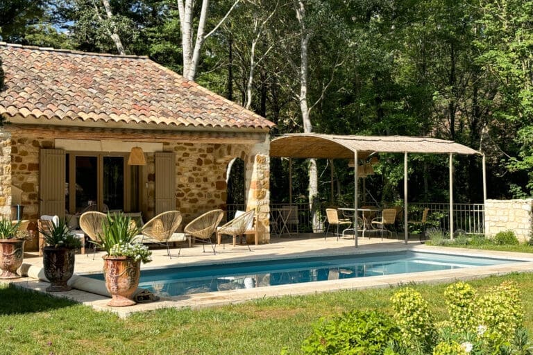 Rent Villa Des Ocres France