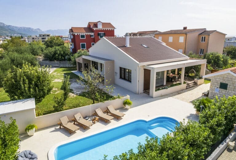 Rent Villa Hyacinth Croatia