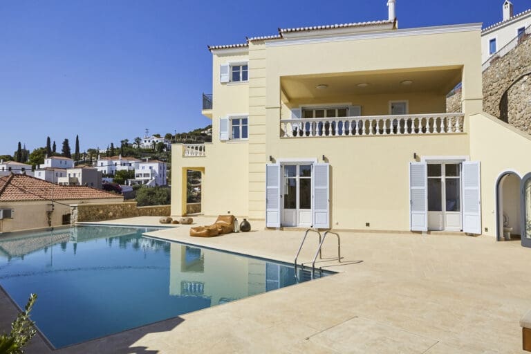 Rent Villa Laskarina Greece