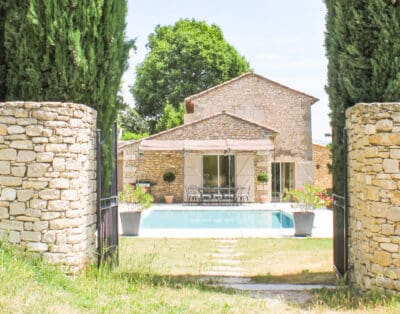 Rent Villa Les Vignes France