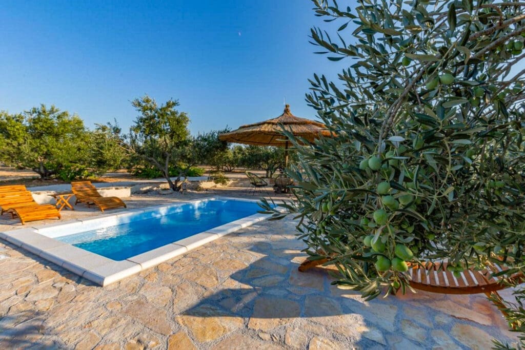 Rent-holiday-Rent Villa Oka Croatia-Drage