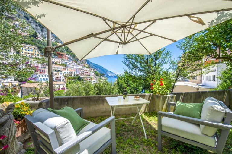 Rent Villa Pasitea Italy