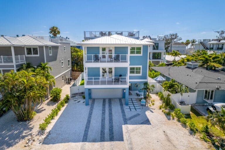 Rent Villa Seafarer United States