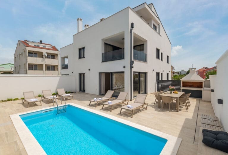 Rent Villa Tulasi Croatia