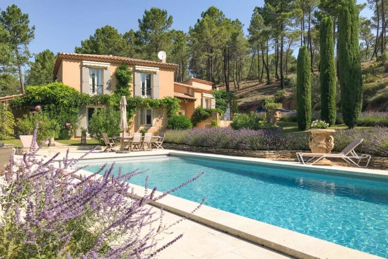 Rent Villa Verriere France