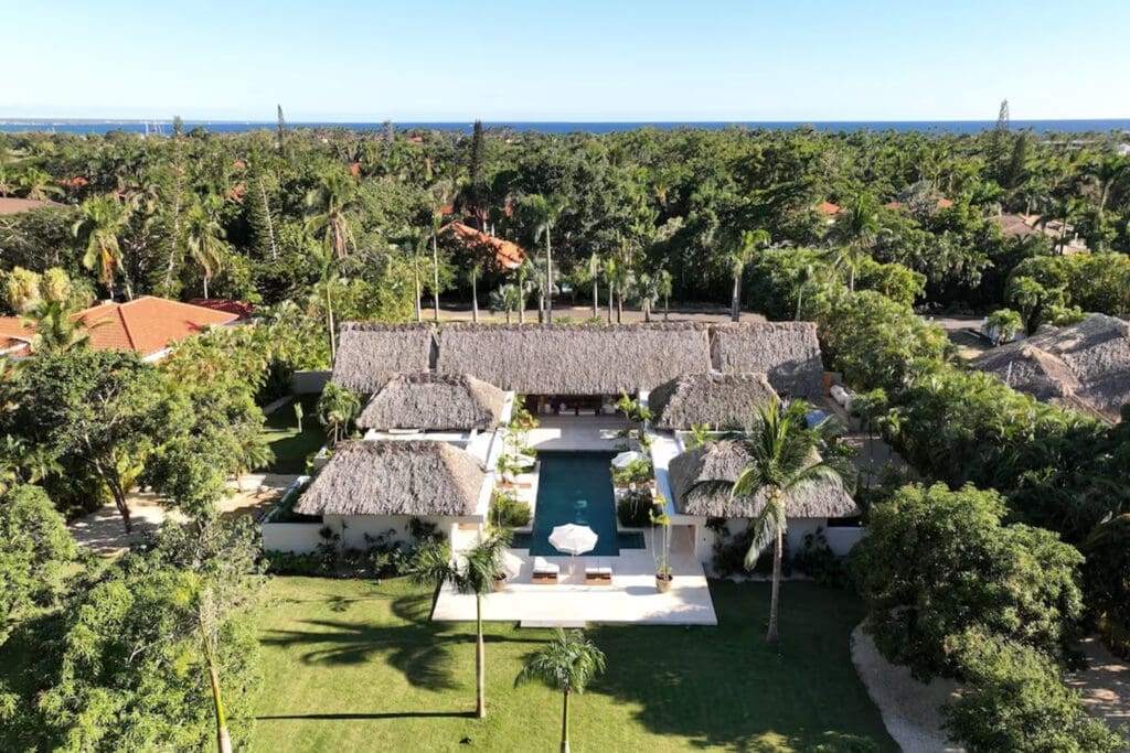 Rent-holiday-Rent Villa Wicker Dominican Republic-