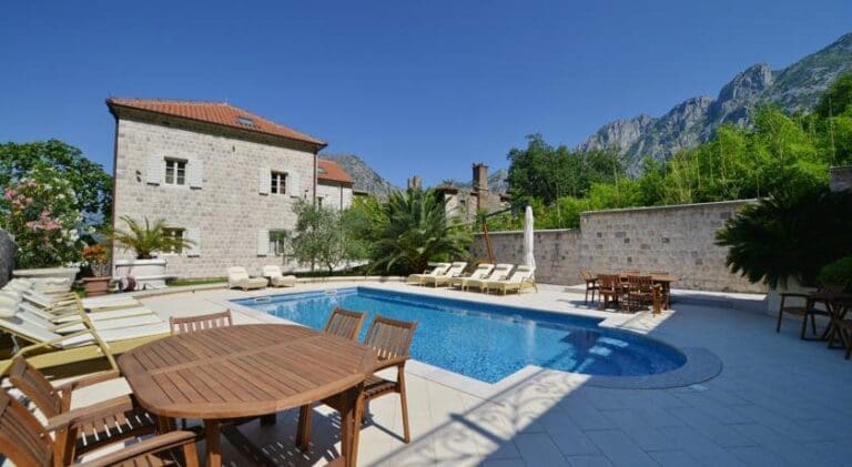 Rent Villa Boka Bay Montenegro