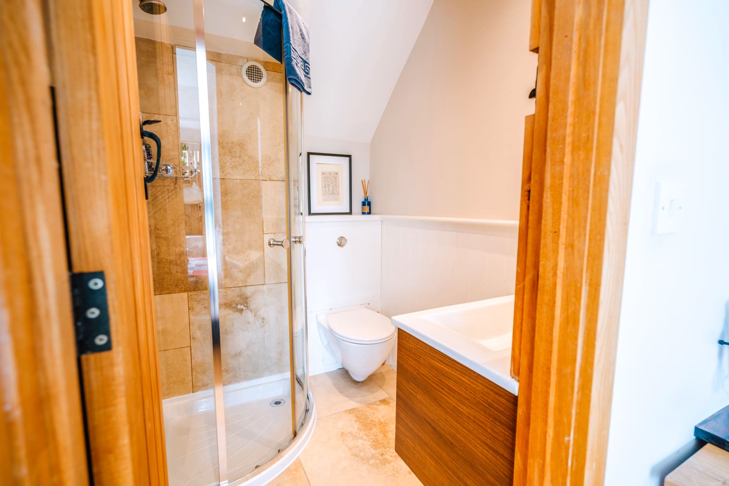 Rent Blossom Cottage United Kingdom