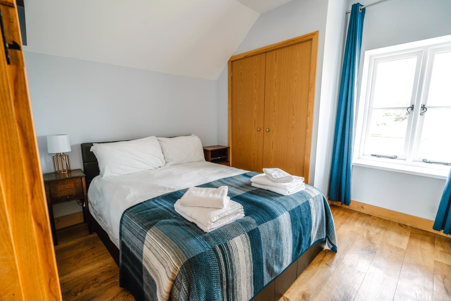 Rent Blossom Cottage United Kingdom