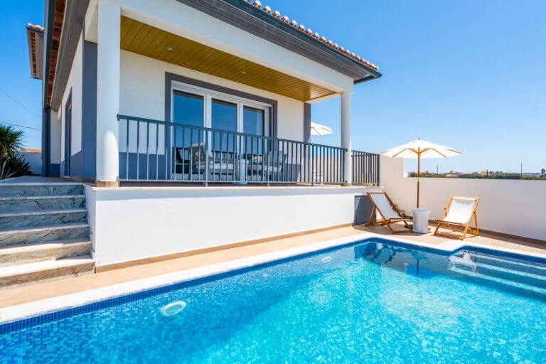 Rent Blushes Villa Portugal