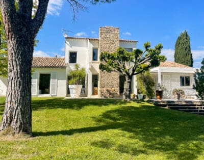 Rent Villa Silvan France