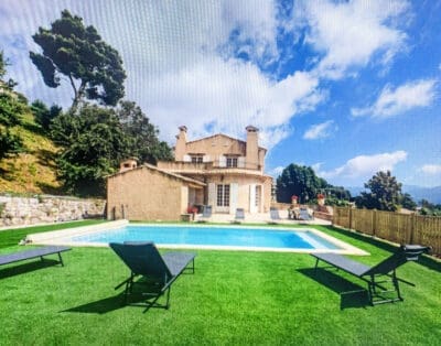 Le Mas de Gattières: Luxurious Holiday Villa Retreat in Stunning French Countryside