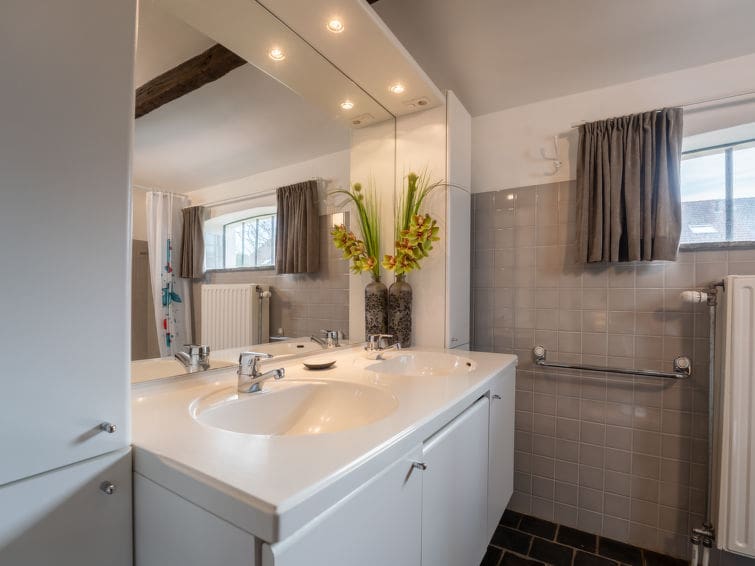 Dunezwin Cultural Heritage Villa – Unique Holiday Home Rental