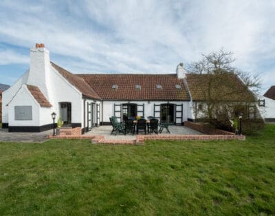 Dunezwin Cultural Heritage Villa – Unique Holiday Home Rental