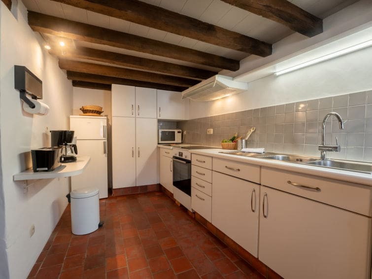 Dunezwin Cultural Heritage Villa – Unique Holiday Home Rental