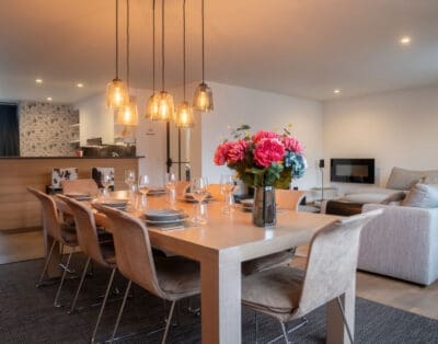 Gelsea Villa with Parking and Spacious Terrace for Rent