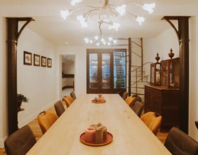 Spacious Historical Villa Anaïs – Ideal Holiday Rental