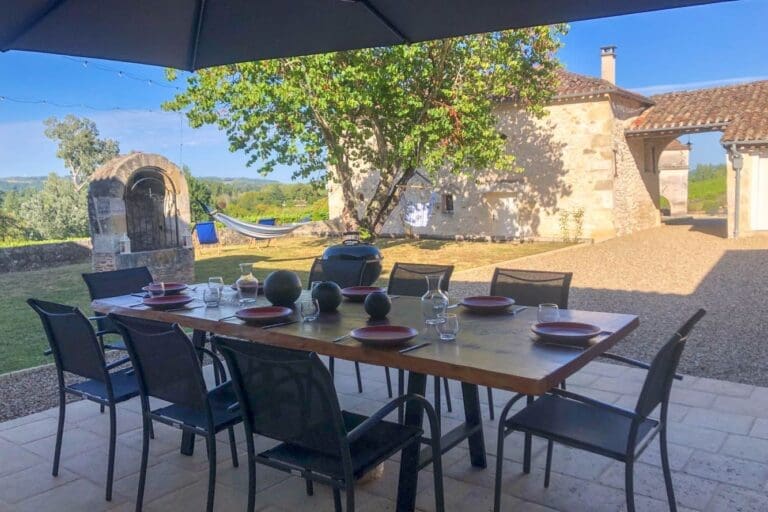 Charming Le Pigeonnier Villa in France for Your Perfect Holiday