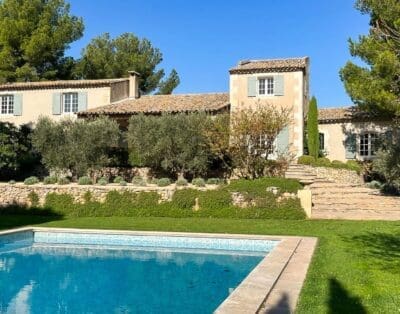 Charming Villa Rental Mas Des Oliviers in France