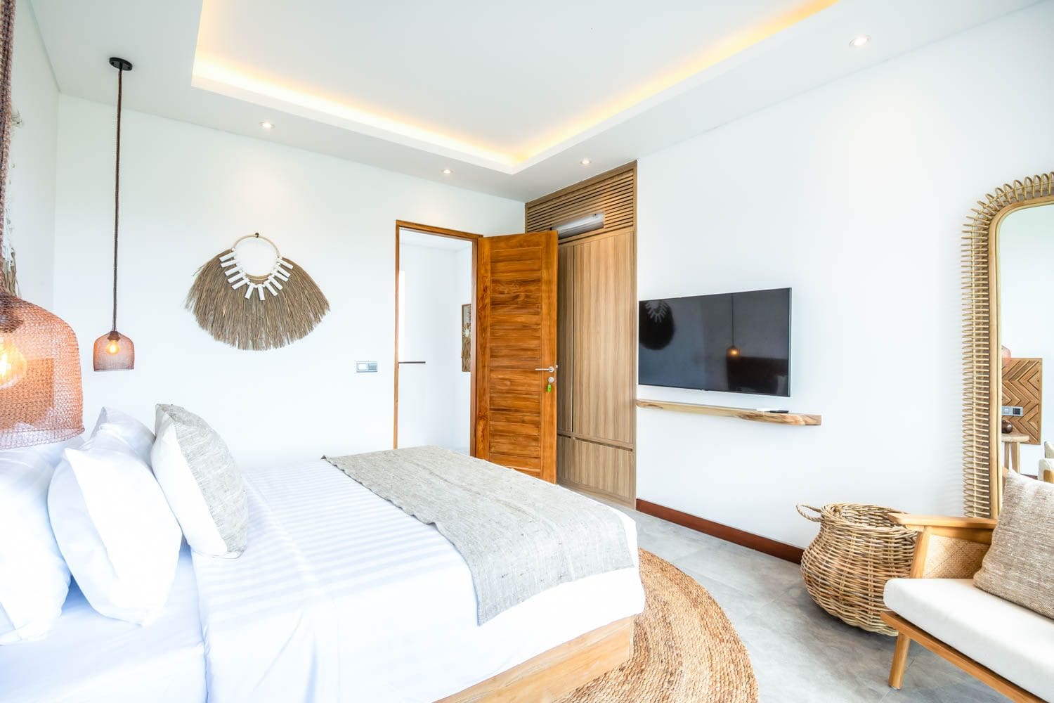 Indulge in Luxury: Rent Villa Aelos in Spectacular Indonesia