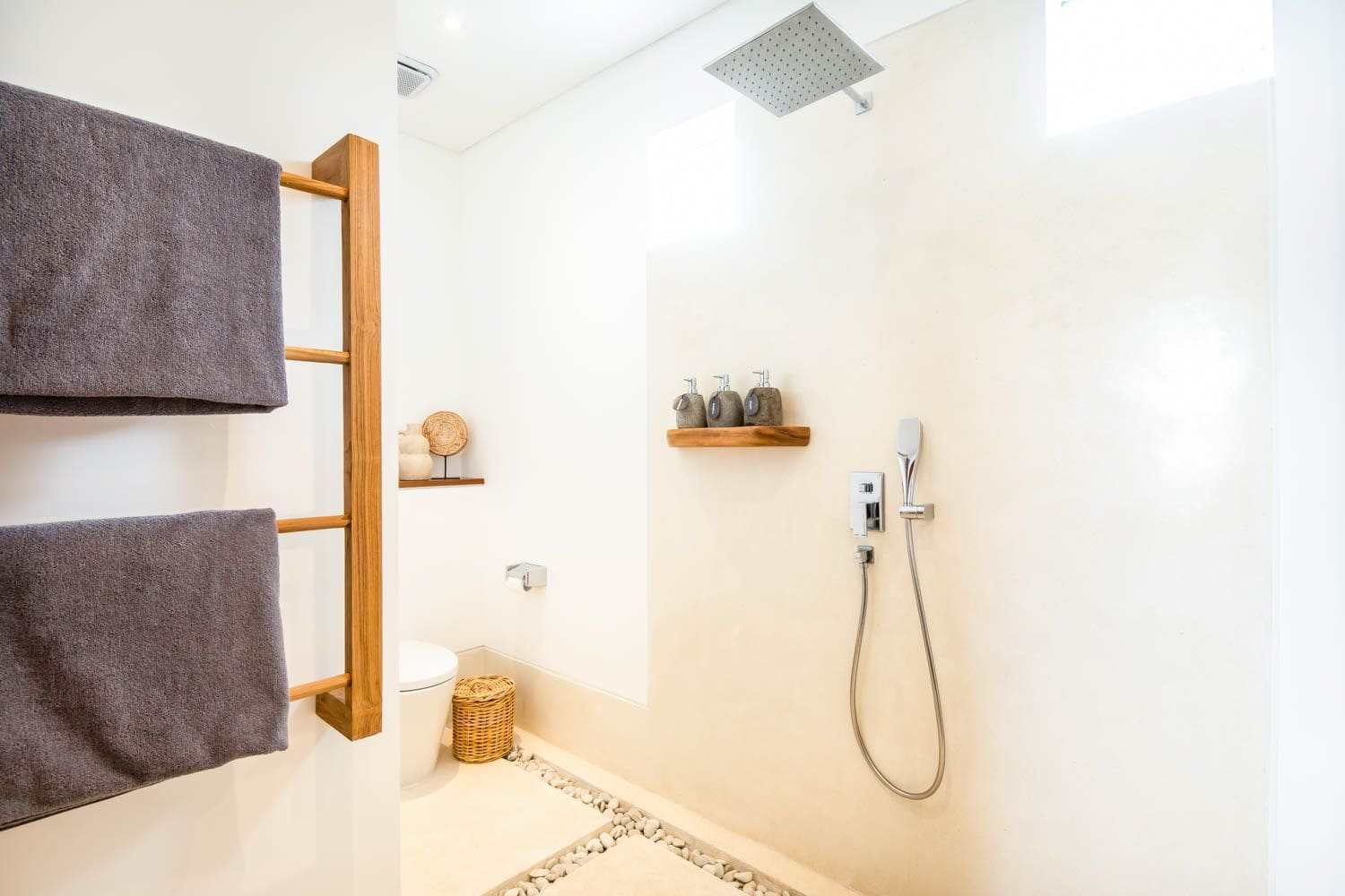 Indulge in Luxury: Rent Villa Aelos in Spectacular Indonesia