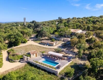 Luxurious Villa Cedrela Rental in Scenic France