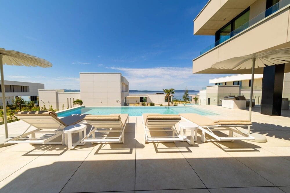 Rent-holiday-Luxurious Villa Kulo in Croatia: Perfect Holiday Retreat-Ugljan