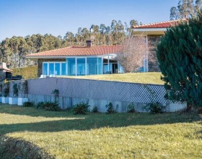 Luxury Villa Baleo Rental in Sunny Spain