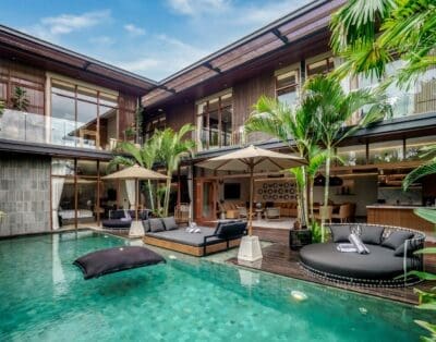 Luxury Villa Hiu Rental in Stunning Indonesia