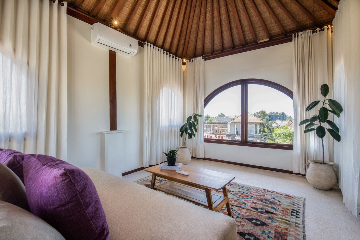 Luxury Villa Munno Indonesia – Your Private Getaway Rental