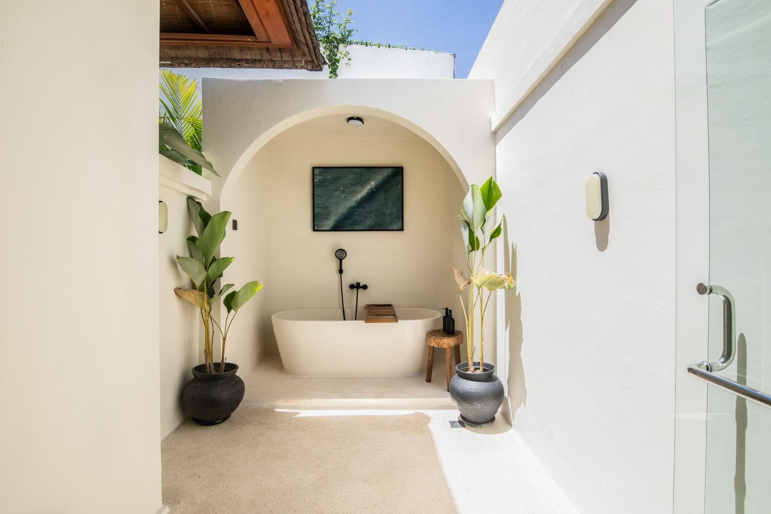 Luxury Villa Munno Indonesia – Your Private Getaway Rental