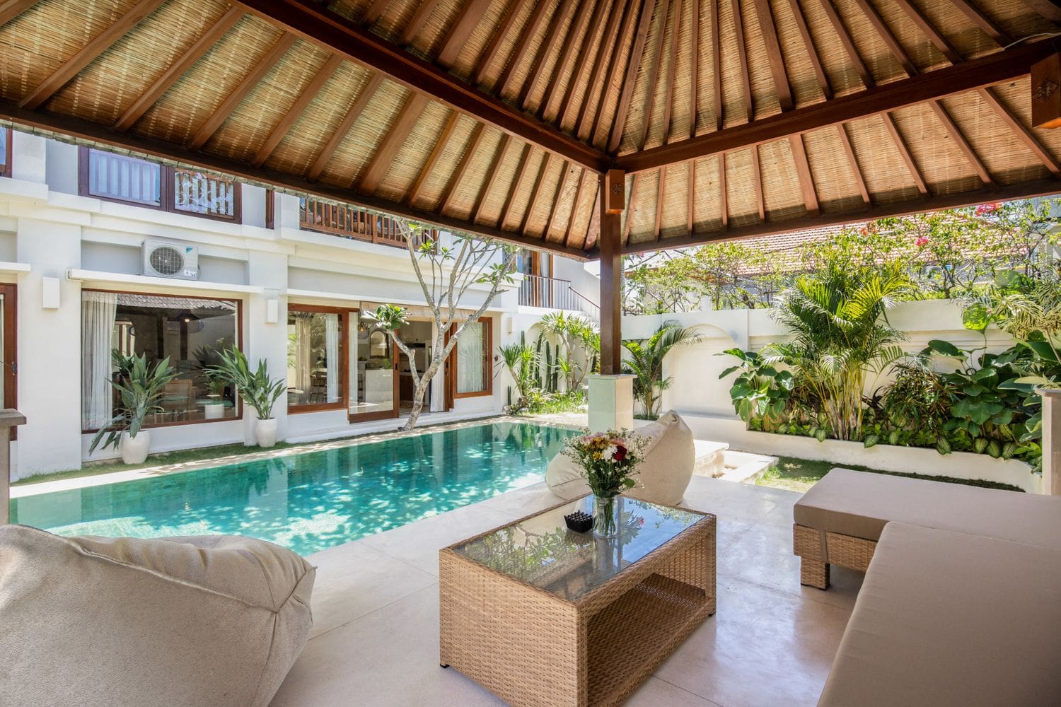 Luxury Villa Munno Indonesia – Your Private Getaway Rental