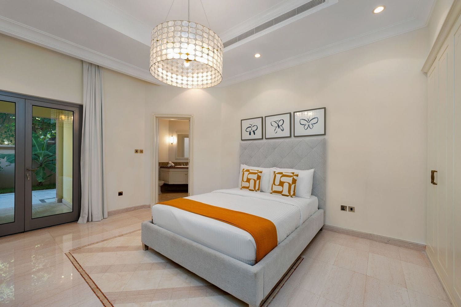 Luxury Villa Palm Horizon Rental in UAE for Unforgettable Getaways