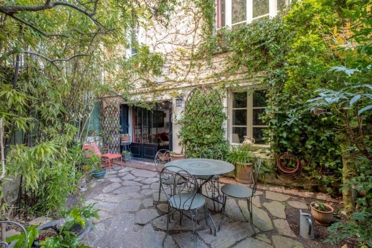 Luxury Villa Rental in Damesme, France for Your Perfect Getaway