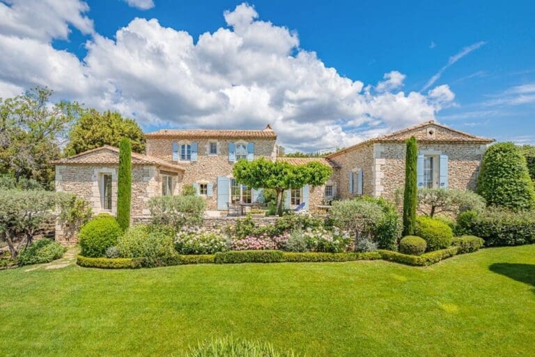 Luxury Villa Rental in Mas Du Granan, France