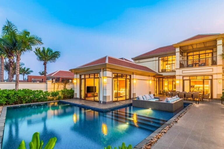 Rent Villa Dung Viet Nam