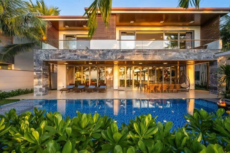 Rent Villa Nguyen Viet Nam