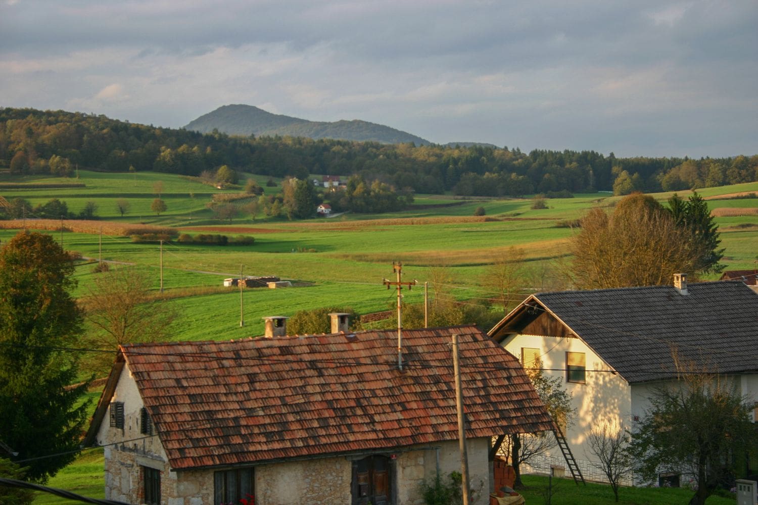 Secluded Krka River Cottage Rental in Slovenia