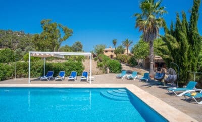 Amagat Luxury Holiday Villa Rental
